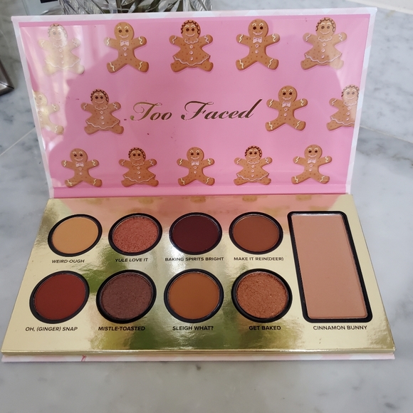 Too Faced Makeup Too Faced Eyeshadow Palette Christmas Bake Shoppe